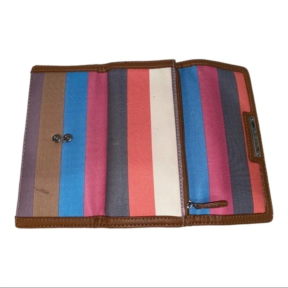 Nine West colorful wallet! 🌈 - Picture 7 of 9